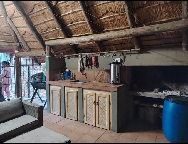 3 BEDROOM HOUSE FOR SALE IN GEELHOUTPARK
